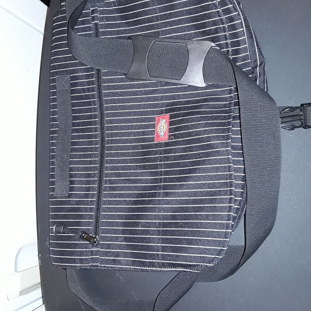 DICKIES MESSENGER SHOULDER BAG